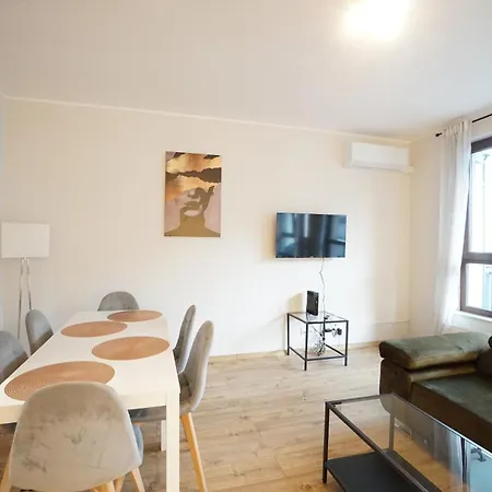Podwale 2 3-pok 62 M2 Apartamentowiec Przy Rzece Klima Apartment *