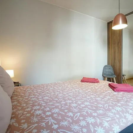 Podwale 2 3-pok 62 M2 Apartamentowiec Przy Rzece Klima