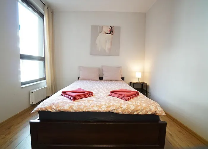 Podwale 2 3-pok 62 M2 Apartamentowiec Przy Rzece Klima